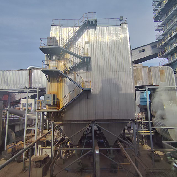 电袋贵州除尘器工程案例： 130T/h锅炉配套电袋贵州除尘器